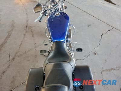 Zdjęcie 6 z 9 samochodu: 2015 HARLEY-DAVIDSON XL1200 T VIN:1HD1LL316FC428162 - miniatura