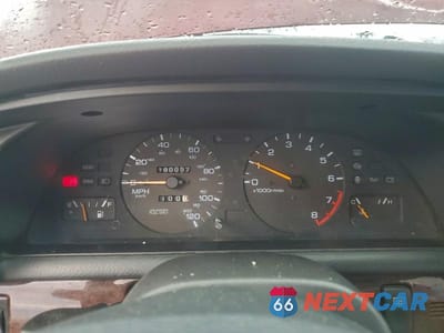 Zdjęcie 9 z 11 samochodu: 1994 NISSAN ALTIMA XE VIN:1N4BU31D7RC220091 - miniatura