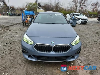 Piąte zdjęcie samochodu w środku: 2021 BMW 228I VIN:WBA73AK00M7H72276 - miniatura