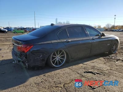 Trzecie zdjęcie samochodu z tyłu: 2013 BMW 750 LI VIN:WBAYE8C57DD132307 - miniatura