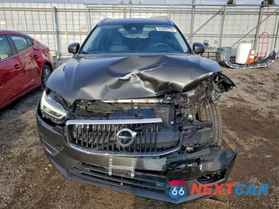 Piąte zdjęcie samochodu w środku: 2020 VOLVO XC60 T5 INSCRIPTION VIN:YV4102DL9L1474383 - miniatura