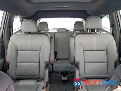 Zdjęcie 10 z 14 samochodu: 2025 GMC ACADIA AT4 VIN:1GKENPRS0SJ276006 - miniatura