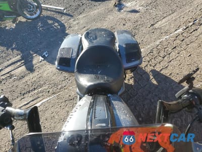 Piąte zdjęcie samochodu w środku: 2021 HARLEY-DAVIDSON FLHXS VIN:1HD1KRP18MB661091 - miniatura