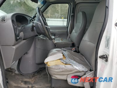 Zdjęcie 7 z 15 samochodu: 1999 FORD ECONOLINE E350 SUPER DUTY VAN VIN:1FTSE34L4XHB18497 - miniatura