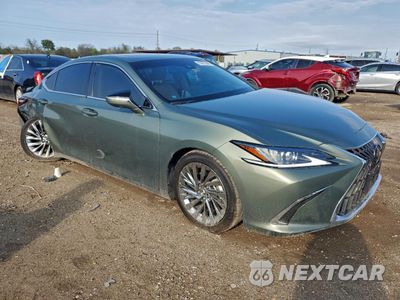Czwarte zdjęcie samochodu z boku: 2024 LEXUS ES 300H BASE VIN:58AEA1C16RU050540 - miniatura