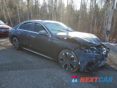 Czwarte zdjęcie samochodu z boku: 2024 MERCEDES-BENZ E 350 4MATIC VIN:W1KLF4HBXRA059921 - miniatura