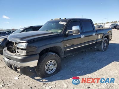 2005 CHEVROLET SILVERADO C2500 HEAVY DUTY 1GCHC23215F950472 - główne zdjęcie licytacji z USA - miniatura