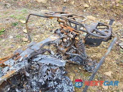 Piąte zdjęcie samochodu w środku: 2022 CAN-AM OUTLANDER L MAX VIN:3JBLPAT4XNJ000819 - miniatura