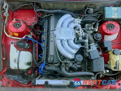 Zdjęcie 9 z 10 samochodu: 1988 BMW 325 IS AUTOMATIC VIN:WBAAA2308J8261823 - miniatura