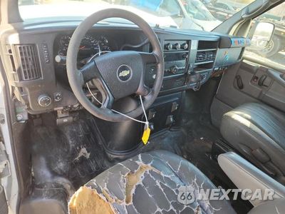 Zdjęcie 8 z 13 samochodu: 2012 CHEVROLET EXPRESS G1500 VIN:1GCSGAFX8C1154419 - miniatura