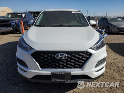 Piąte zdjęcie samochodu w środku: 2019 HYUNDAI TUCSON SE VIN:KM8J2CA49KU074882 - miniatura