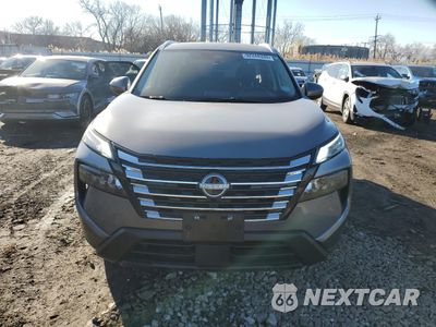 Piąte zdjęcie samochodu w środku: 2025 NISSAN ROGUE SV VIN:JN8BT3BB0SW148573 - miniatura