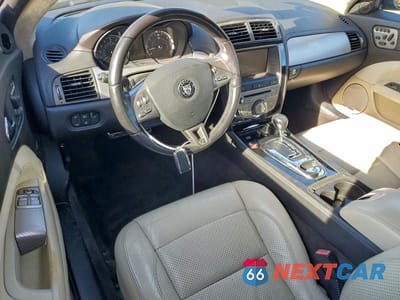 Zdjęcie 8 z 11 samochodu: 2008 JAGUAR XKR VIN:SAJWA44C589B26157 - miniatura