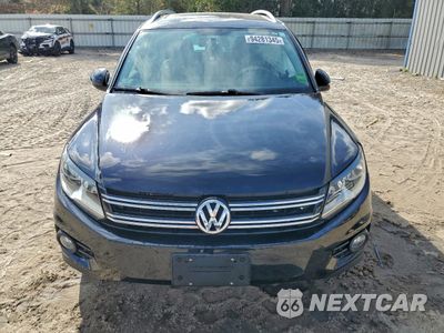 Piąte zdjęcie samochodu w środku: 2015 VOLKSWAGEN TIGUAN S VIN:WVGBV7AX9FW569865 - miniatura