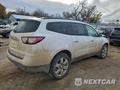 Trzecie zdjęcie samochodu z tyłu: 2017 CHEVROLET TRAVERSE LT VIN:1GNKRGKD7HJ292931 - miniatura