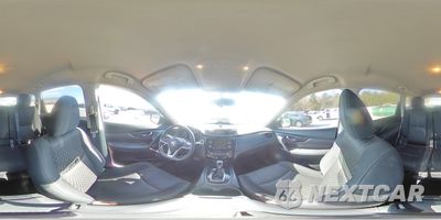 Zdjęcie 16 z 17 samochodu: 2017 NISSAN ROGUE S VIN:KNMAT2MT8HP571461 - miniatura