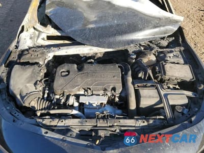 Zdjęcie 11 z 11 samochodu: 2017 CHEVROLET MALIBU LT VIN:1G1ZE5ST8HF184098 - miniatura