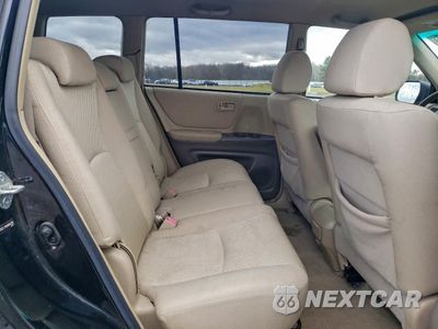 Zdjęcie 11 z 13 samochodu: 2004 TOYOTA HIGHLANDER BASE VIN:JTEDP21A840041302 - miniatura