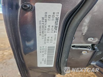 Zdjęcie 12 z 13 samochodu: 2014 CHRYSLER 300C VIN:2C3CCAEG5EH103356 - miniatura