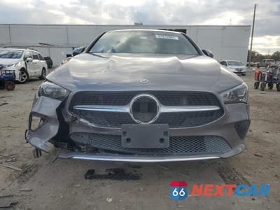 Piąte zdjęcie samochodu w środku: 2020 MERCEDES-BENZ CLA 250 4MATIC VIN:WDD5J4HB7LN033557 - miniatura