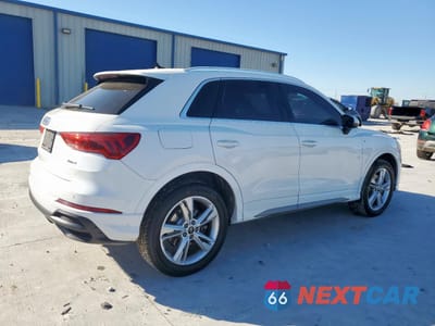 Trzecie zdjęcie samochodu z tyłu: 2021 AUDI Q3 PREMIUM S LINE 45 VIN:WA1DECF30M1042216 - miniatura