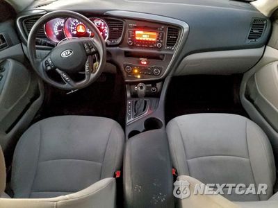 Zdjęcie 8 z 13 samochodu: 2012 KIA OPTIMA LX VIN:KNAGM4A75C5286440 - miniatura