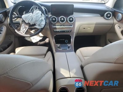 Zdjęcie 8 z 13 samochodu: 2020 MERCEDES-BENZ GLC 300 4MATIC VIN:W1N0G8EB0LF820321 - miniatura