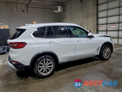 Trzecie zdjęcie samochodu z tyłu: 2022 BMW X5 XDRIVE40I VIN:5UXCR6C00N9J35966 - miniatura