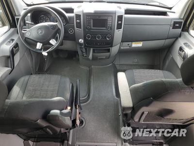 Zdjęcie 8 z 13 samochodu: 2016 MERCEDES-BENZ SPRINTER 2500 VIN:8BRPE8DD3GE125338 - miniatura
