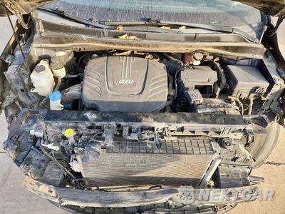 Zdjęcie 12 z 16 samochodu: 2016 KIA SEDONA LX VIN:KNDMB5C18G6111108 - miniatura