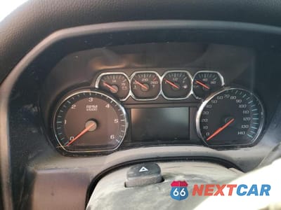 Zdjęcie 9 z 12 samochodu: 2018 CHEVROLET SILVERADO K1500 LT VIN:1GCUKREC5JF248083 - miniatura