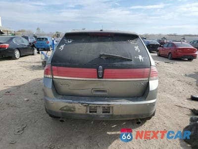 Zdjęcie 6 z 14 samochodu: 2008 LINCOLN TOWNHOUSE MKX VIN:2LMDU68CX8BJ33169 - miniatura