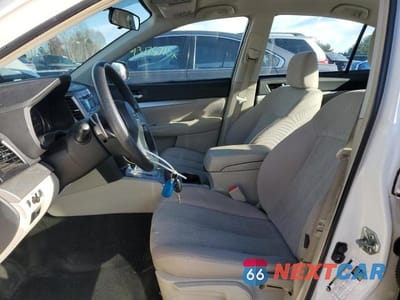 Zdjęcie 7 z 13 samochodu: 2013 SUBARU LEGACY 2.5I VIN:4S3BMBA61D3024274 - miniatura