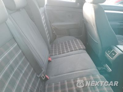 Zdjęcie 10 z 12 samochodu: 2007 VOLKSWAGEN NEW GTI VIN:WVWEV71K37W094740 - miniatura