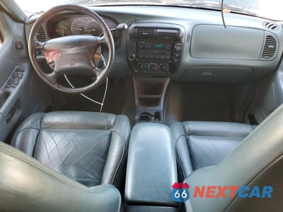 Zdjęcie 8 z 13 samochodu: 1997 FORD EXPLORER VIN:1FMDU35P5VUA67640 - miniatura
