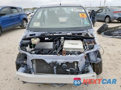 Piąte zdjęcie samochodu w środku: 2002 TOYOTA PRIUS VIN:JT2BK18U320050063 - miniatura