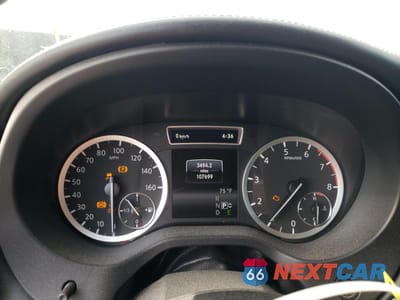 Zdjęcie 9 z 14 samochodu: 2017 INFINITI QX30 BASE VIN:SJKCH5CP8HA025484 - miniatura