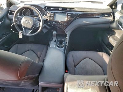 Zdjęcie 8 z 12 samochodu: 2020 TOYOTA CAMRY LE VIN:4T1C11AK6LU952896 - miniatura