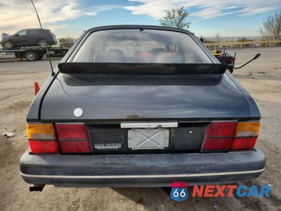 Zdjęcie 6 z 15 samochodu: 1988 SAAB 900 VIN:YS3AL35L8J3027679 - miniatura