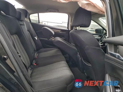 Zdjęcie 10 z 14 samochodu: 2021 MAZDA 6 SPORT VIN:JM1GL1UM9M1613565 - miniatura
