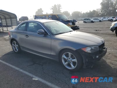 Czwarte zdjęcie samochodu z boku: 2011 BMW 128 I VIN:WBAUP9C50BVL89802 - miniatura
