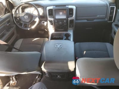 Zdjęcie 8 z 11 samochodu: 2018 RAM 1500 BIG H VIN:1C6RR7LG9JS149003 - miniatura