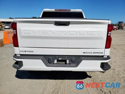 Zdjęcie 6 z 11 samochodu: 2019 CHEVROLET SILVERADO K1500 CUSTOM VIN:3GCPYBEH2KG300400 - miniatura