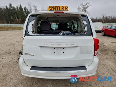 Zdjęcie 6 z 13 samochodu: 2016 DODGE GRAND CARAVAN SE VIN:2C4RDGBG3GR163823 - miniatura