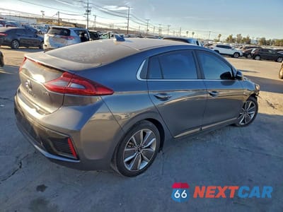 Trzecie zdjęcie samochodu z tyłu: 2019 HYUNDAI IONIQ LIMITED VIN:KMHC05LC6KU137578 - miniatura
