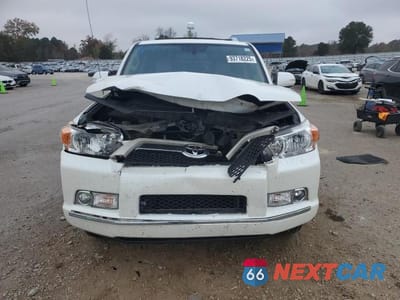 Piąte zdjęcie samochodu w środku: 2013 TOYOTA 4RUNNER SR5 VIN:JTEBU5JR6D5120574 - miniatura