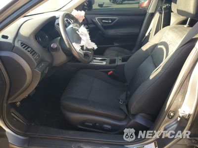 Zdjęcie 7 z 12 samochodu: 2017 NISSAN ALTIMA 2.5 VIN:1N4AL3AP4HC205183 - miniatura