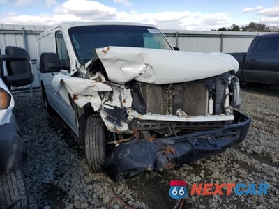 Czwarte zdjęcie samochodu z boku: 2018 NISSAN NV 1500 S VIN:1N6BF0KM7JN813652 - miniatura