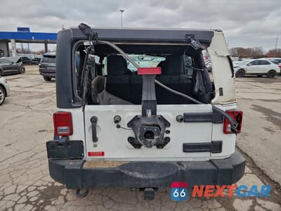 Zdjęcie 6 z 13 samochodu: 2015 JEEP WRANGLER UNLIMITED SPORT VIN:1C4BJWDG6FL749957 - miniatura