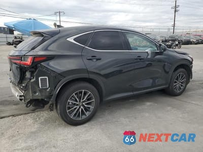 Trzecie zdjęcie samochodu z tyłu: 2024 LEXUS NX 350H BASE VIN:JTJGKCEZ9R5019516 - miniatura
